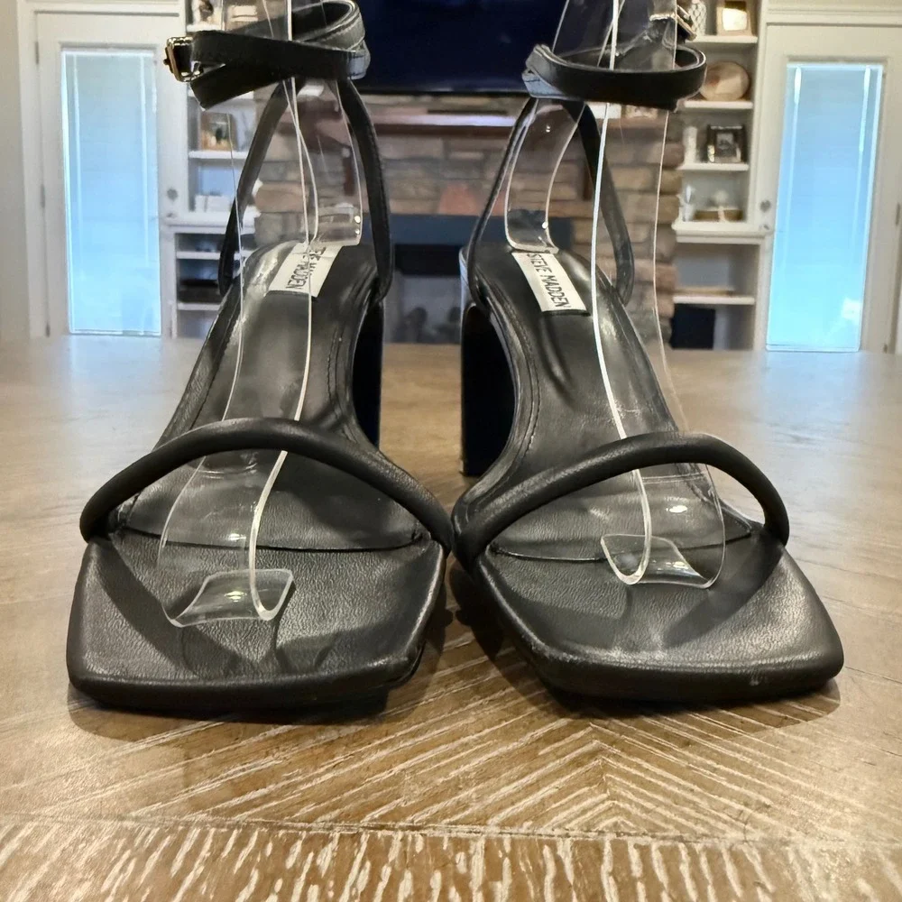 Steve Madden luxury ankle strap